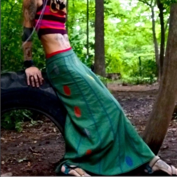 Zara Green Skirt with Multicolor Accents - Picture 15 of 15